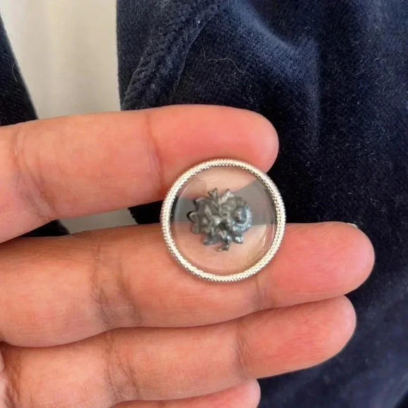 Ralph Laure navy velvet blazer size 8p - Picture 3 of 6